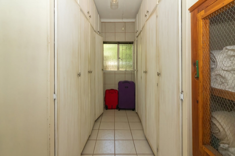 4 Bedroom Property for Sale in Wilgenhof Free State